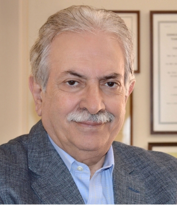 Dr. Yiannis Koulountis